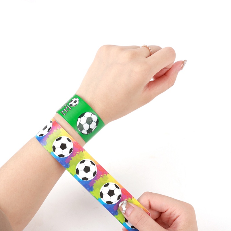 5pcs Gelang Tangan Anak Laki-Laki Desain Raket Sepak Bola Kreatif Untuk Dekorasi Pesta Ulang Tahun