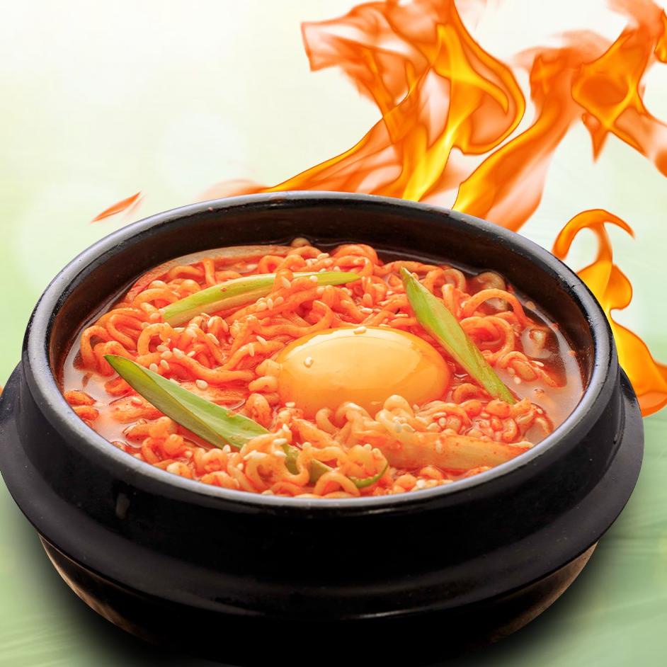 

Import ✨Terbaik✨ SAMWON HOT RAMYUN FRESHLY MADE - KOREAN SPICY NOODLE MIE RAMEN PEDAS KHAS KOREA RASA LEZAT grosir