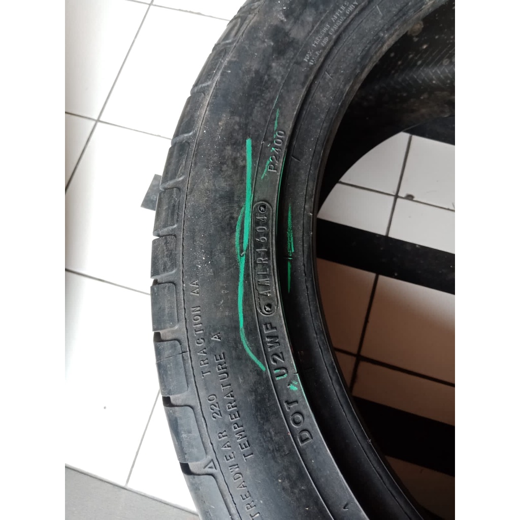 SUMITOMO HTZ 255 45 18 TH 2004