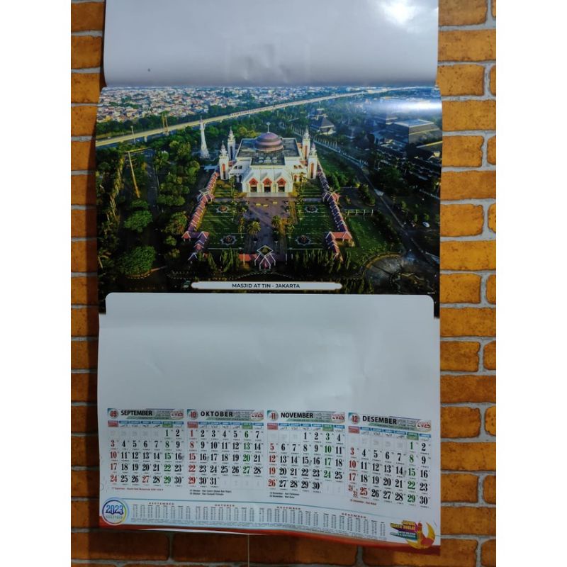 

KALENDER DINDING CATURWULAN TAHUN 2023 TERBARU