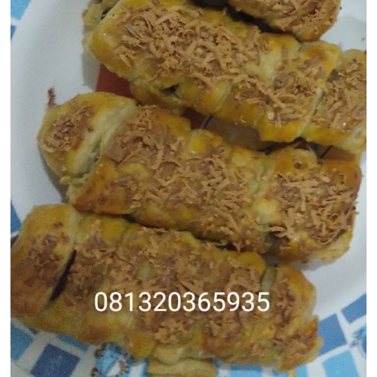 

Roti Pisang Lilit Enak Rasa Coklat dan Pisang Lilit Rasa Keju