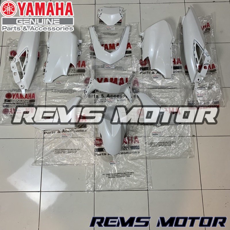 BODY HALUS FULLSET NEW NMAX PUTIH B6H-P0 ORIGINAL YAMAHA PAKET BODI FULSET FULL FUL SET CONECTED CON