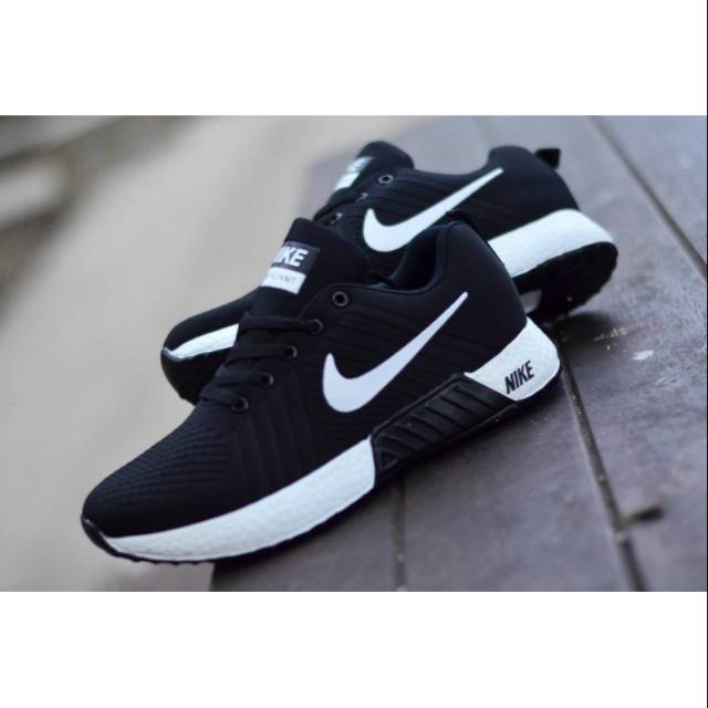 Sepatu nike fly flyknite zoom import sneakers 39 - 44 hitam putih