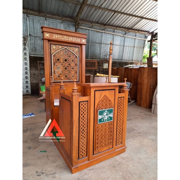 Mimbar masjid kereta minimalis, mimbar masjid minimalis