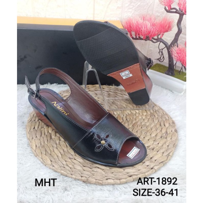 SANDAL KULIT WANITA NALINI 1892