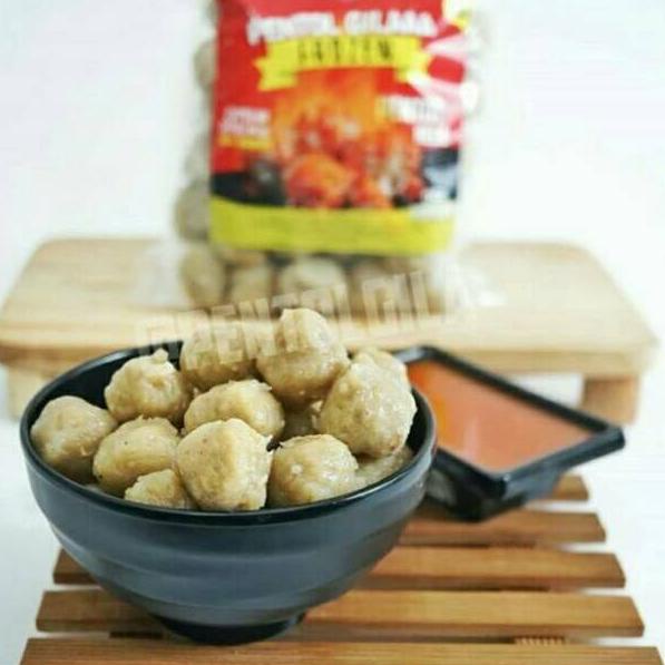 

Terlaris Today Pentol kecil frozen termasuk sambalgila by pentolgila !!!