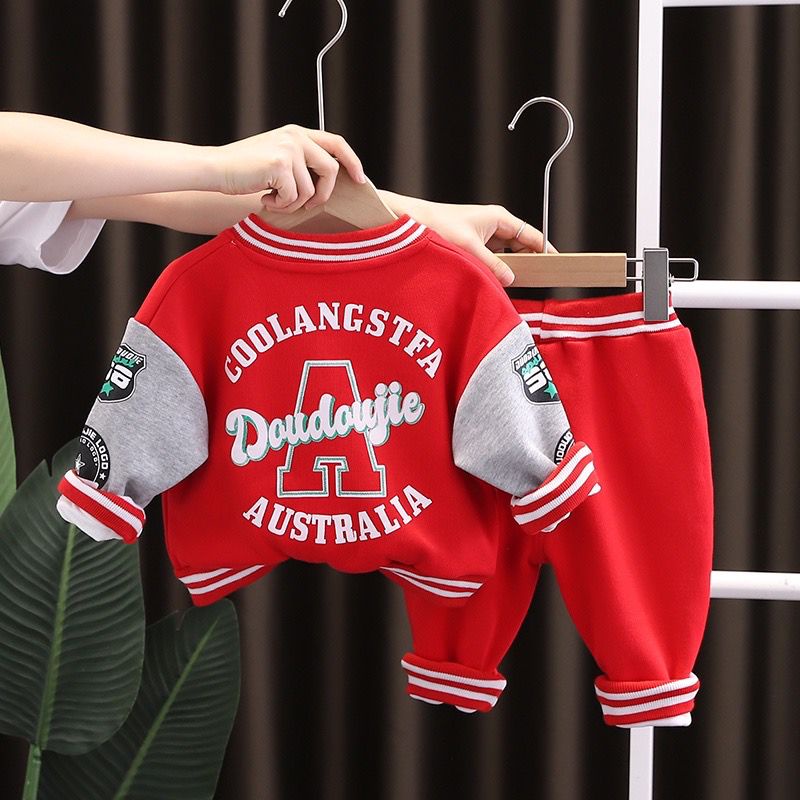 PROMO - SETELAN 3IN1 ANAK MOTIF BASEBALL - PAKAIAN ANAK LAKILAKI DAN PEREMPUAN 6-10BLN 1-5THN - BAHAN BAJU KATUN FLACEE BABYTERRY - ADEM DAN NYAMAN SAAT DIPAKAI BUAH HATI - BISA DIPAKAI UNTUK BEPERGIAN KE TEMPAT MUSIM DINGIIN KARNA BAHAN TEBAL DAN HANGAT