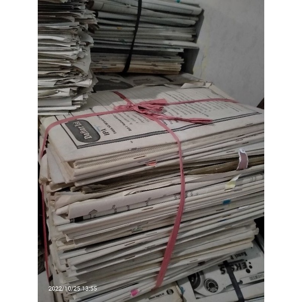 

kertas Bekas Buram CD LKS bukan HVS/SWL bungkus serbaguna