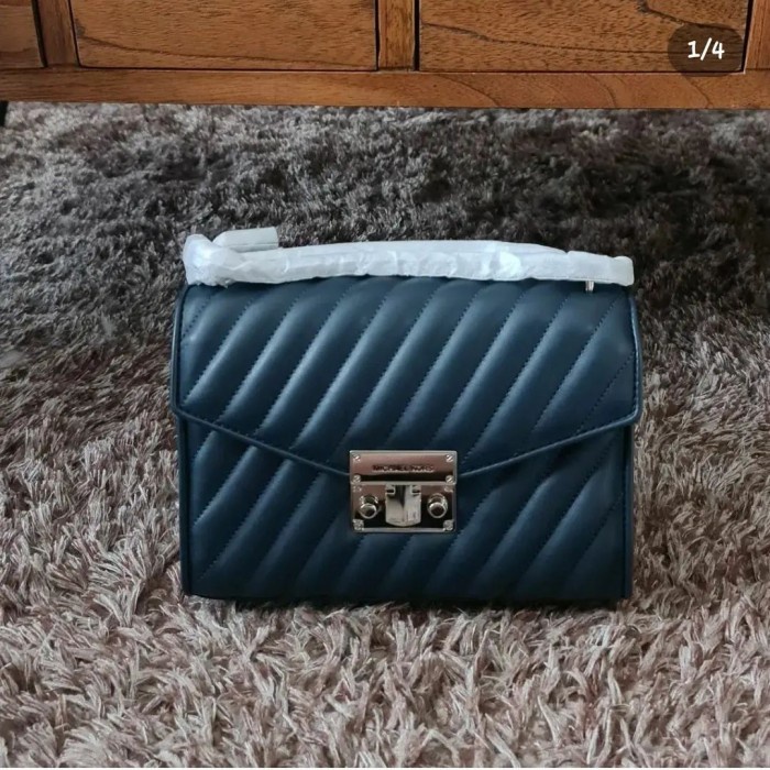 Tas Wanita Mk rose medium flap shoulder navy shw ec