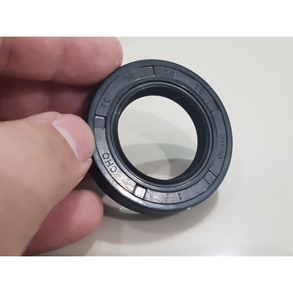 OIL SEAL TC 10 18 4 . TC 10 X 18 X 4 NBR TAIWAN