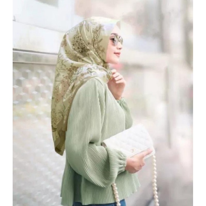 Hijab segi empat motif deenay assyfa jumbo hijau muda Terbaru / hijab deenay murah/ hijab segi empat