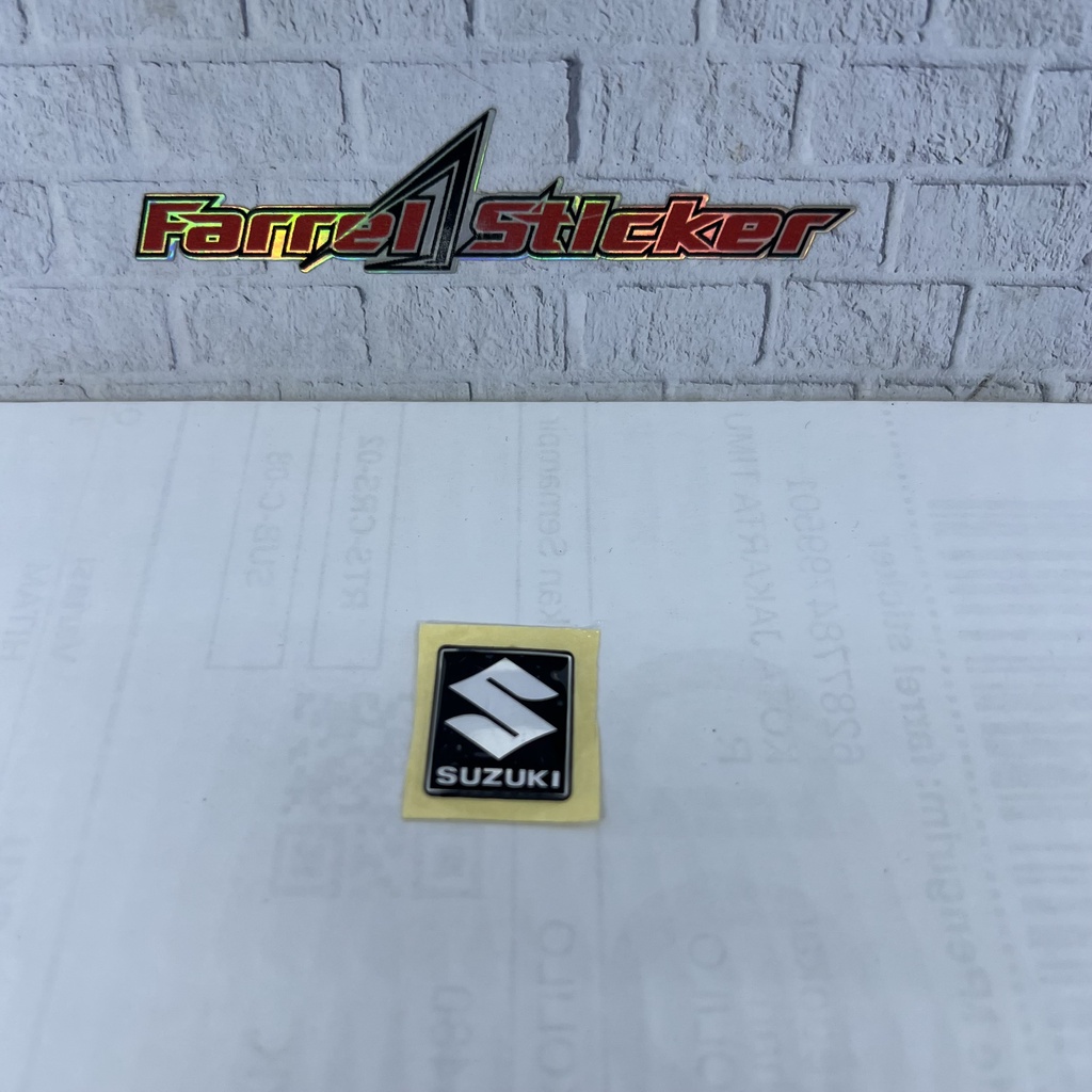 stiker timbul S spido sticker 3d logo SUZUKI kotak