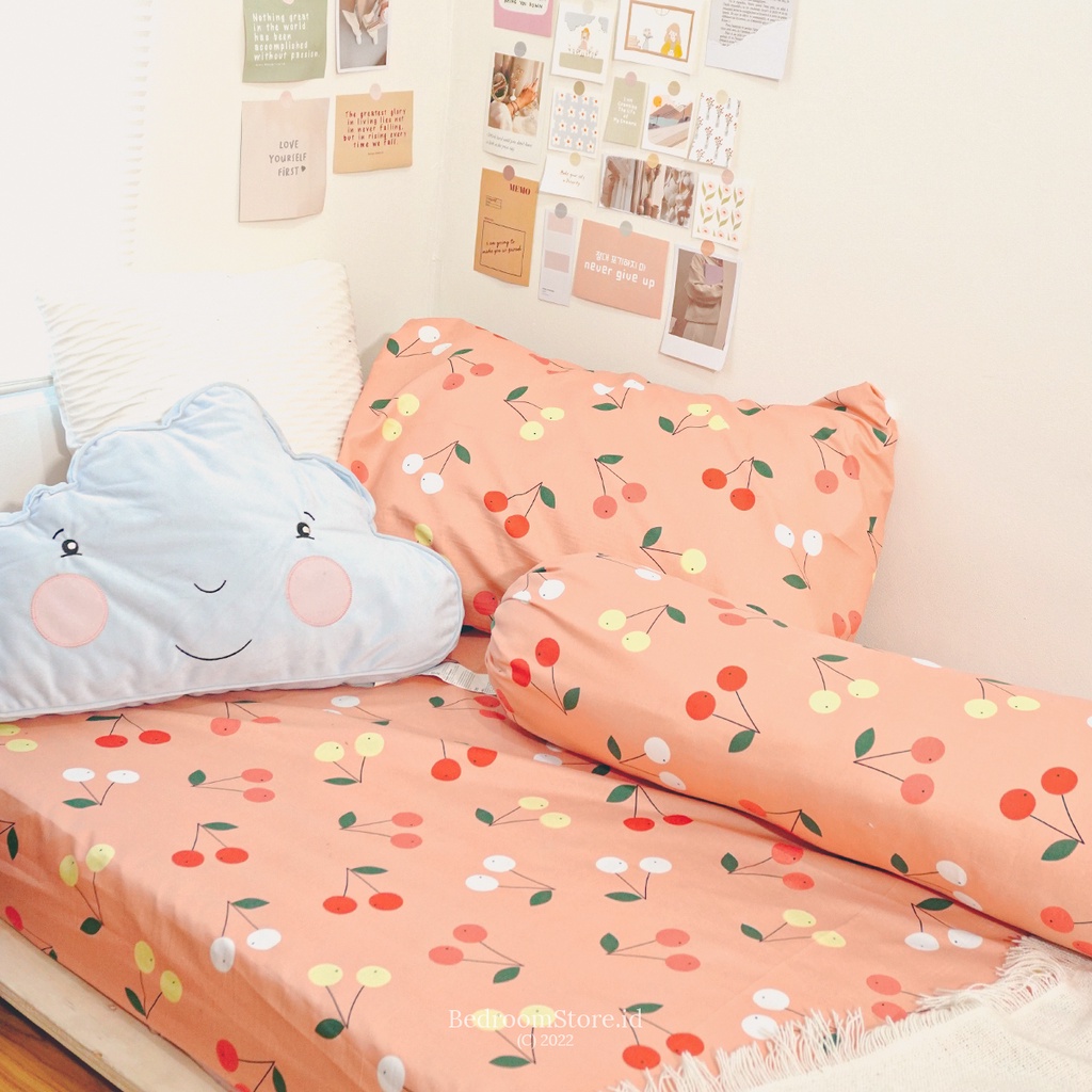 SPREI AESTHETIC MOTIF CHERRY PEACH SUDAH TERMASUK SARBAN SARGUL