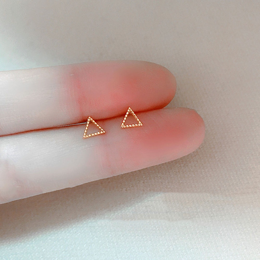 Anting Stud Desain Butterfly Bunga Bintang Segitiga Hati Geometris Warna Emas Untuk Wanita