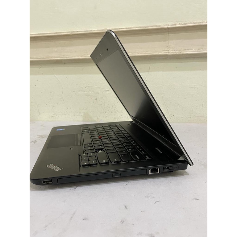 LAPTOP BEKAS MURAH HARGA SEJUTAAN