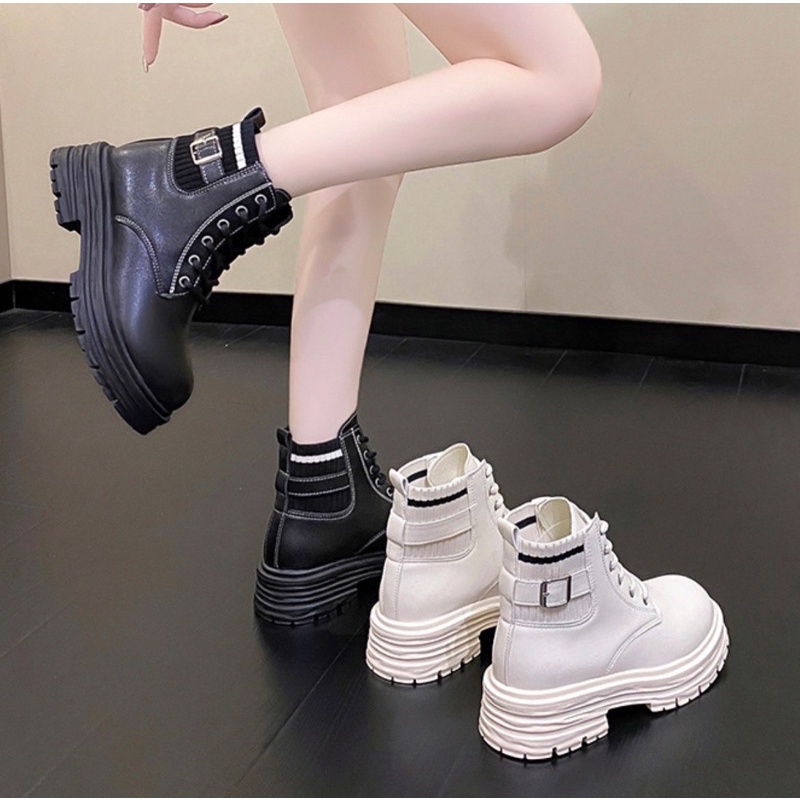 AVANCEID 1822 Sepatu Sneakers Boots Wanita Docmart Putih Hitam Import