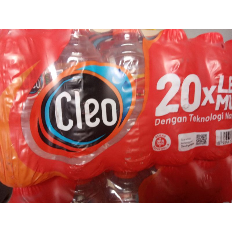 

Cleo Botol 220ml 1 Krat Isi 24 Botol Khusus Pengiriman Instan