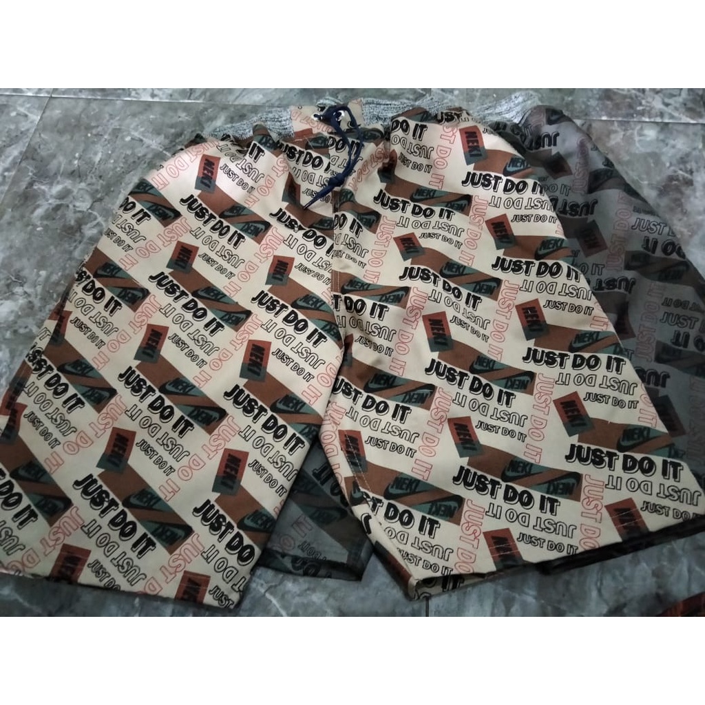 celana pendek pria keren dewasa motif distro celana pendek motif distro pria celana pendek pria kere