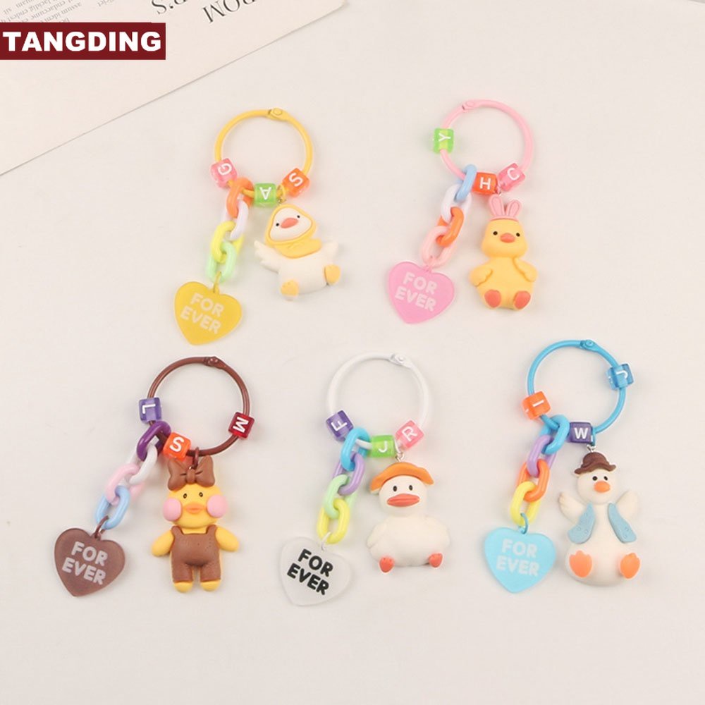 【COD Tangding】Gantungan Kunci Mobil Bentuk Boneka Bebek Telinga Kelinci Warna Kuning