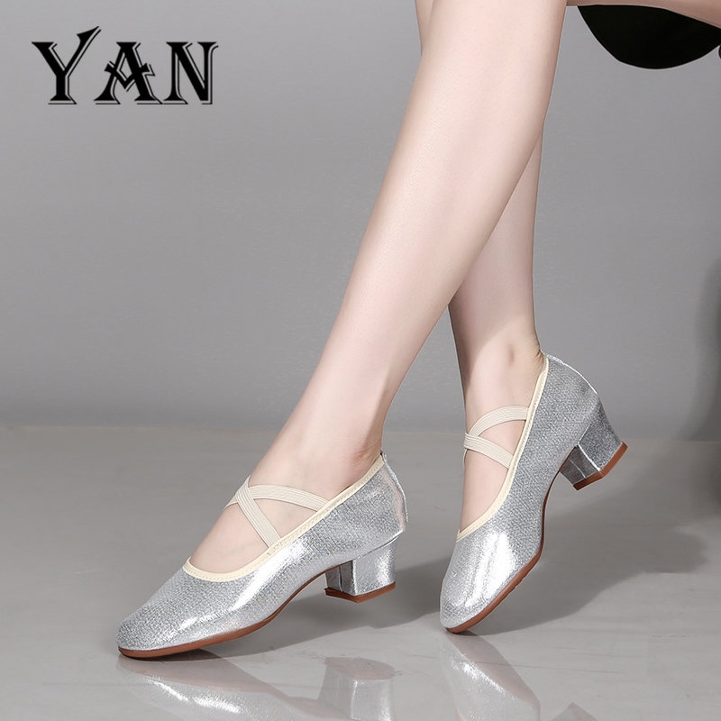 YAN Sepatu Dance Wanita Hak 4cm Sepatu Heels Sepatu Dansa Latin/ Line Dance Heels