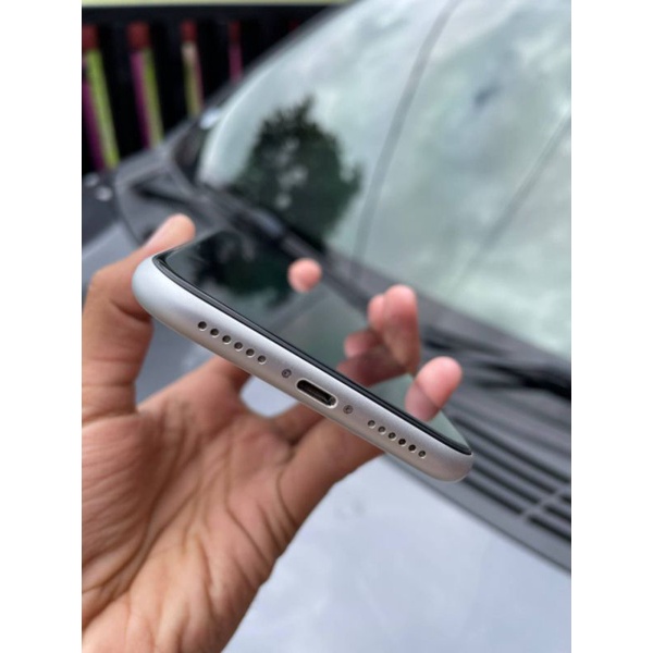 iPhone Xr 64 gb Ibox batre health 90%