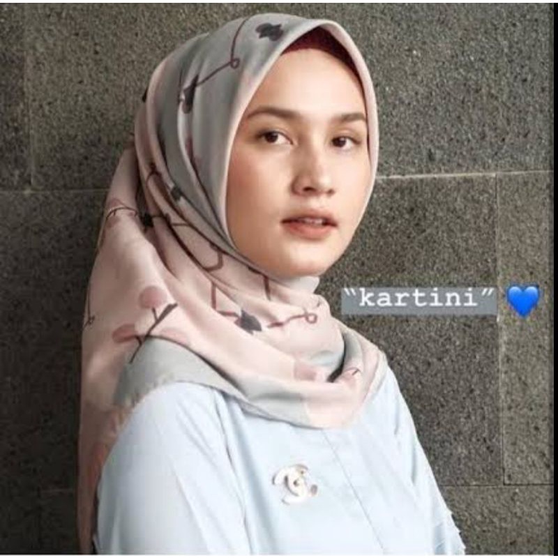 vanilla hijab kartini scarf