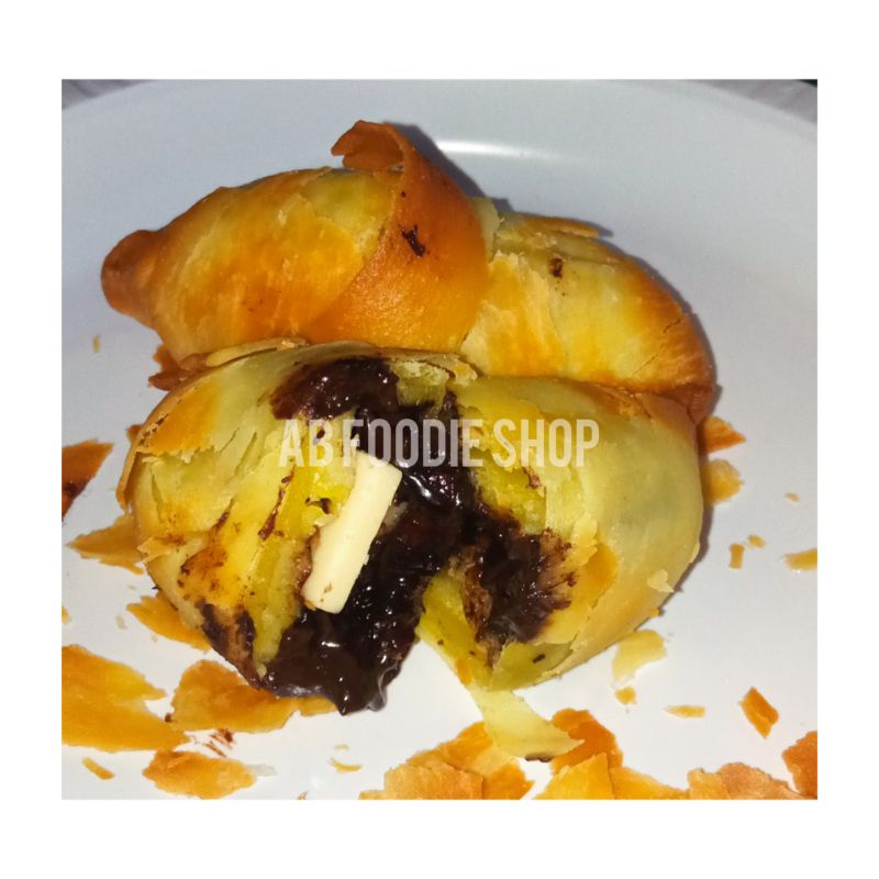 

molen pisang frozen isi keju coklat lumer premium 10pcs keju balok