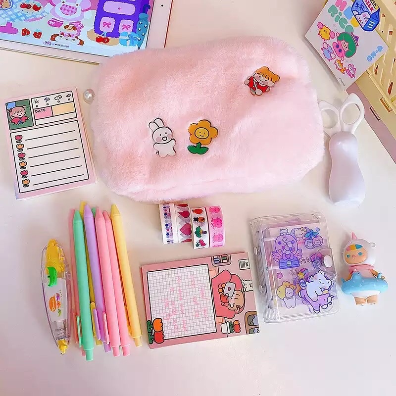 [READY STOCK BISA COD] TEMPAT PENSIL BULU UNIK LEMBUT SOFT PENCIL CASE FLUFFY KARAKTER KARTUN HEWAN LUCU ANAK MEWAH PEREMPUAN CEWEK GAYA REMAJA CEWEK KOREA MOTIF BERUANG KELINCI KAWAII FANCY AESTHETIC SEKOLAH POUCH KOSMETIK MAKE UP IMPOR MURAH