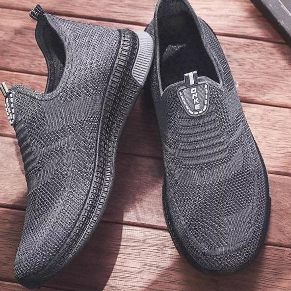 Stok Terbaru sepatu sneakers pria / snikers pria / slip on onke fashion import  / spatu sapatu shoes