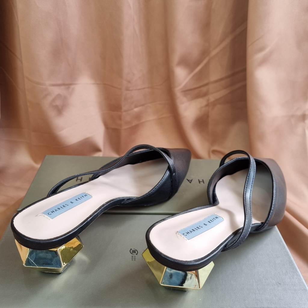 SEPATU WANITA HEELS 3CM