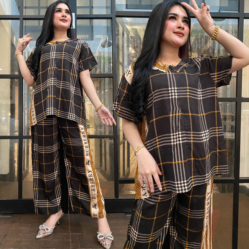 One set amira kotak hitam busui