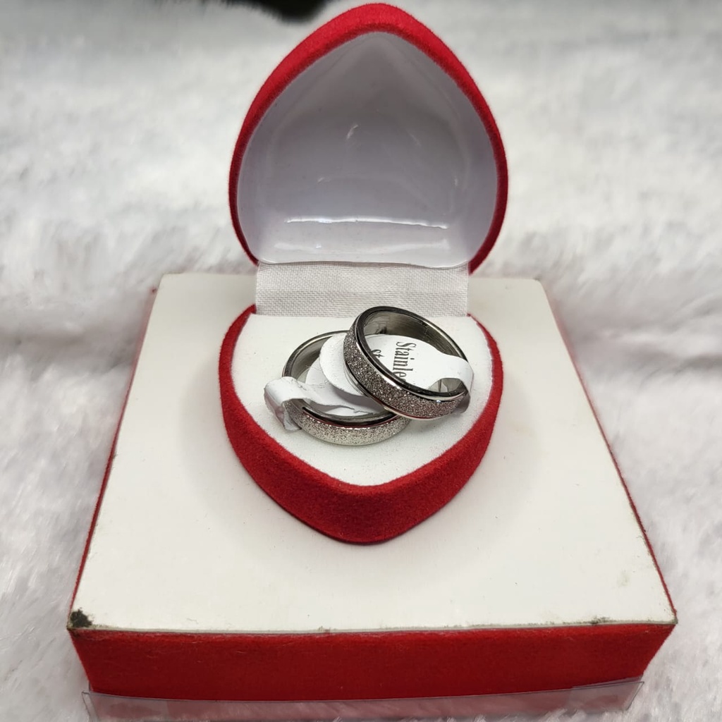 ( COD ) Cincin Pria Wanita Titanium Pasir Polos Gold couple + kotak