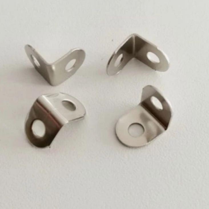 Super Pembelian (100 Pcs) plat siku l besi kecil lubang ambalan hambalan sudut pigura figura bingkai