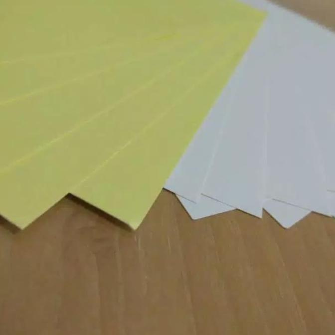 

Kertas stiker HVS/doff A4 lintec isi 100 lembar