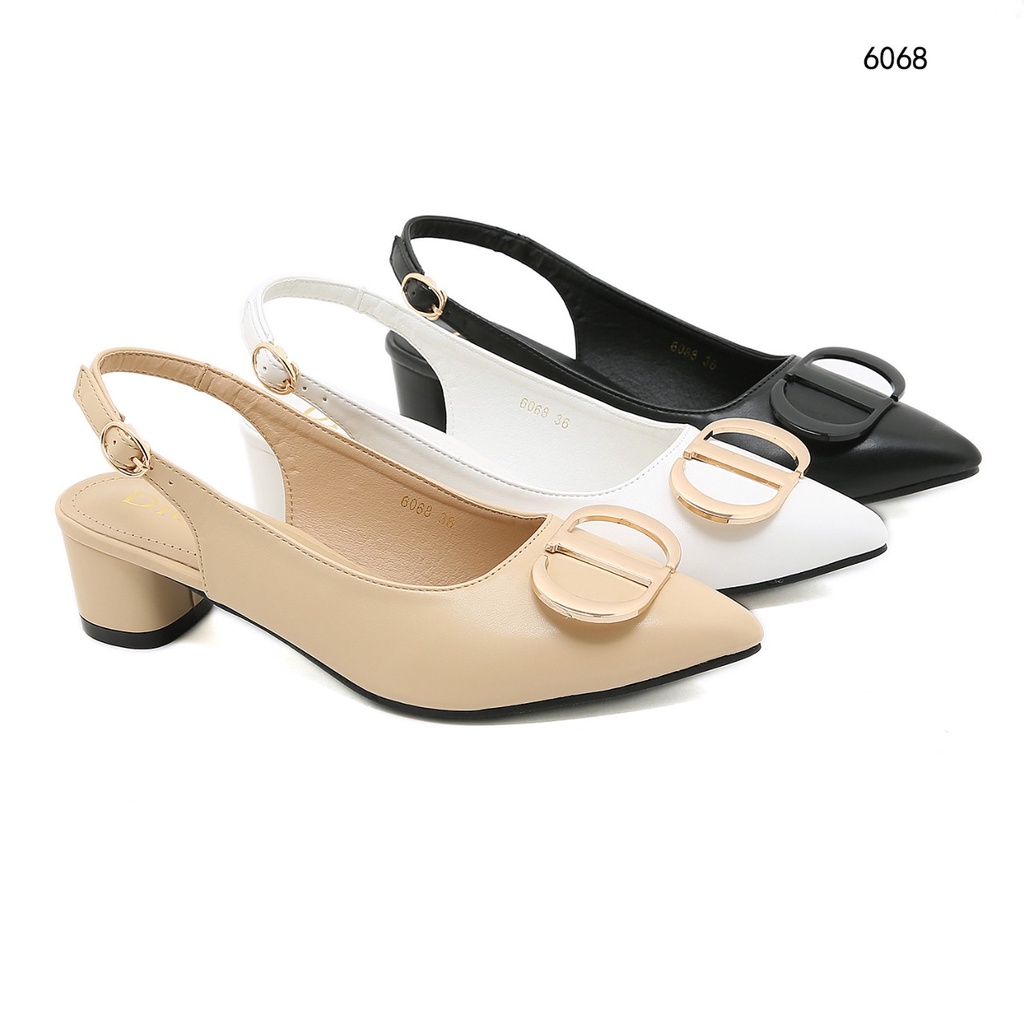 DR D-Logo Leather  Block Heel Pumps 6068