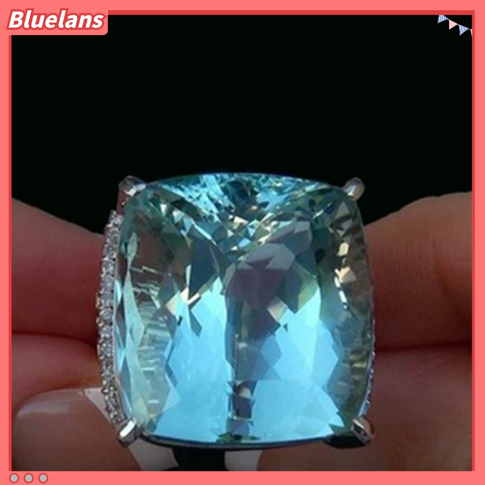 Cincin Topaz Imitasi Bentuk Kotak Untuk Wanita