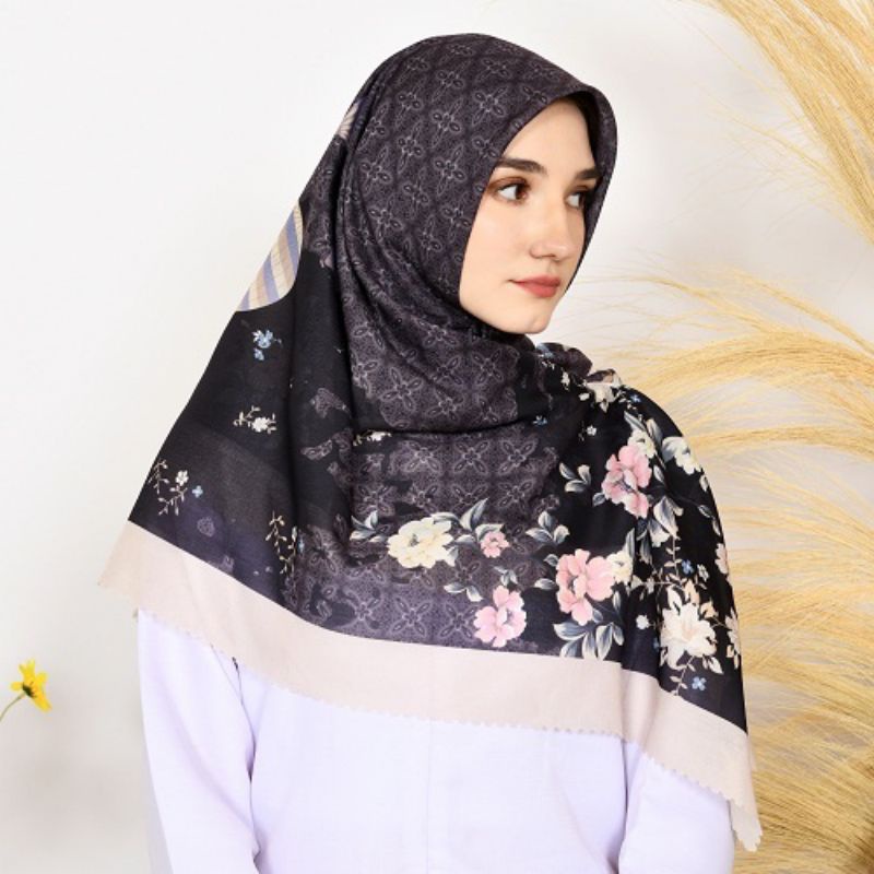 Gamita Scarf Hijab Kerudung Voal Segi Empat Motif Turki Hitam