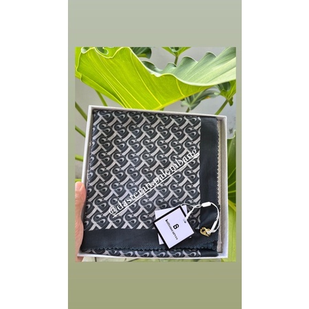 BUTTONSCARVES BIMU MIDNIGHT