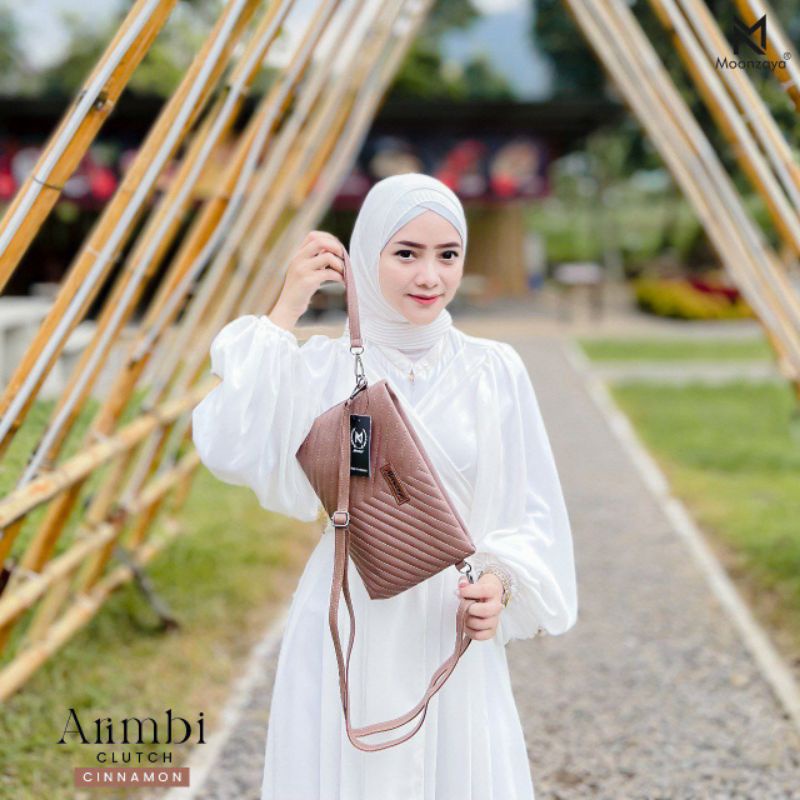 Cluth Bag Arimbi brand Original Moonzaya