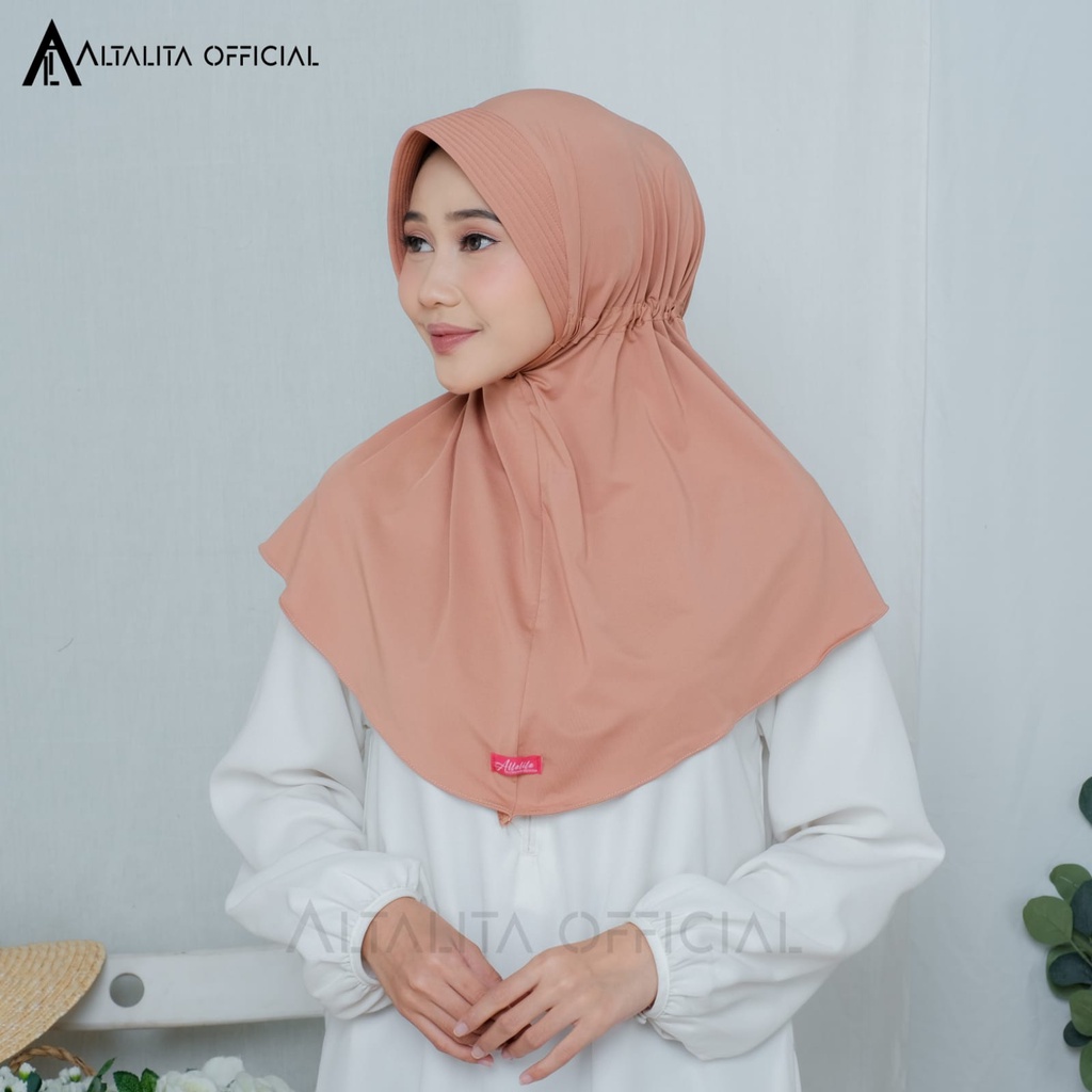 Altalita - Jilbab Instan Serut Jokowi Menutup Dada pet Antem Polos Bahan Jersey Premium Cocok untuk Sekolah Olahraga Volly Futsal Senam dan Sehari-hari