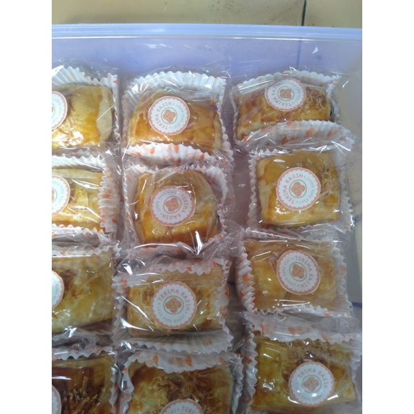 

Kue Basah Bolen Isi 10