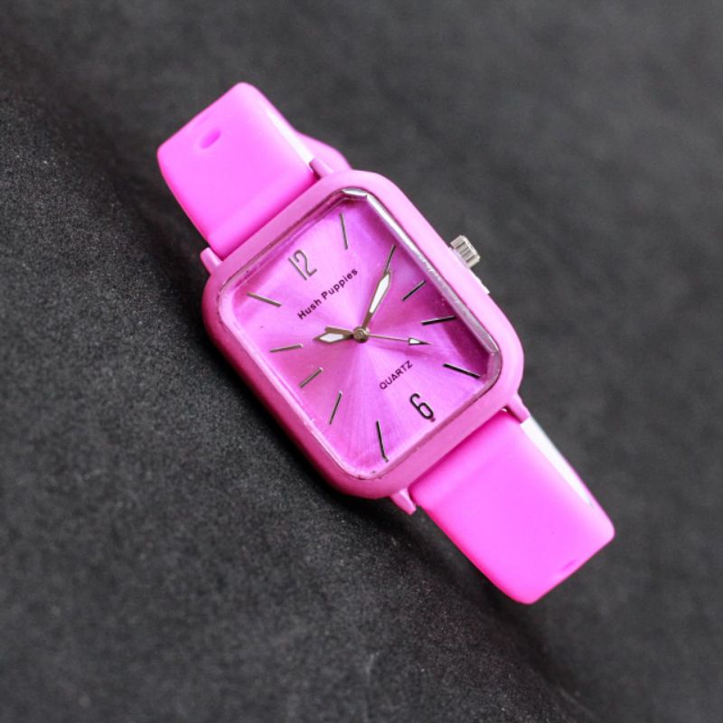 Jam Tangan Wanita Cewek Hush Puppies Segi Fashion Watch Tali Rubber Silicone