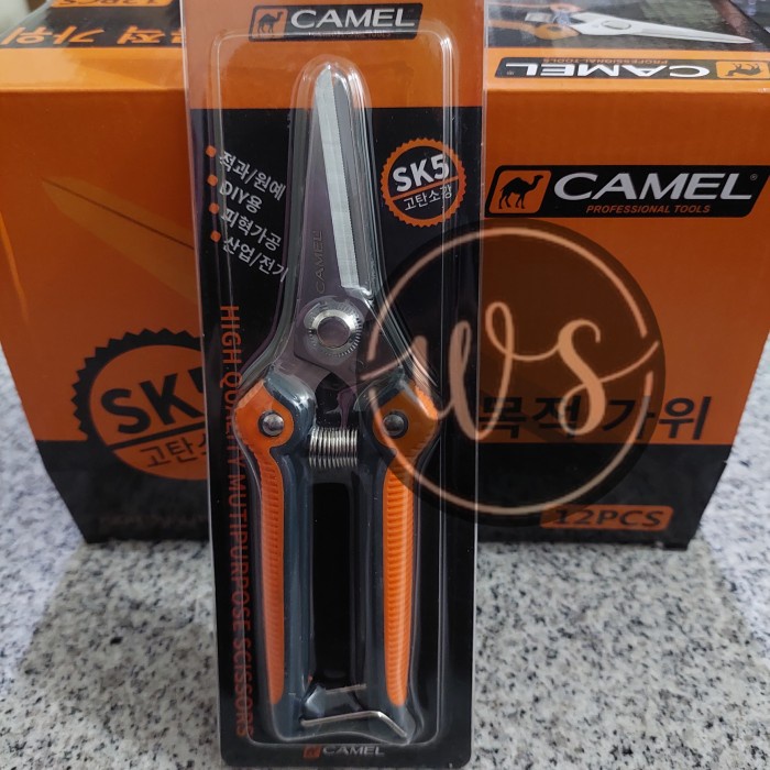 

Promo Bulan Ini Gunting Korea Camel Rubber Grip 8" Inch / Gunting Dahan Ranting / Seng Terlaris