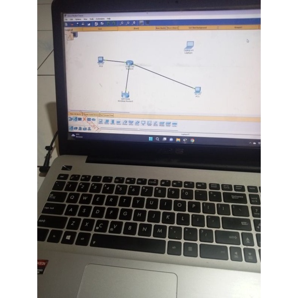 Laptop Asus X555B AMD A9 Ram 4GB hardisk 1Tera