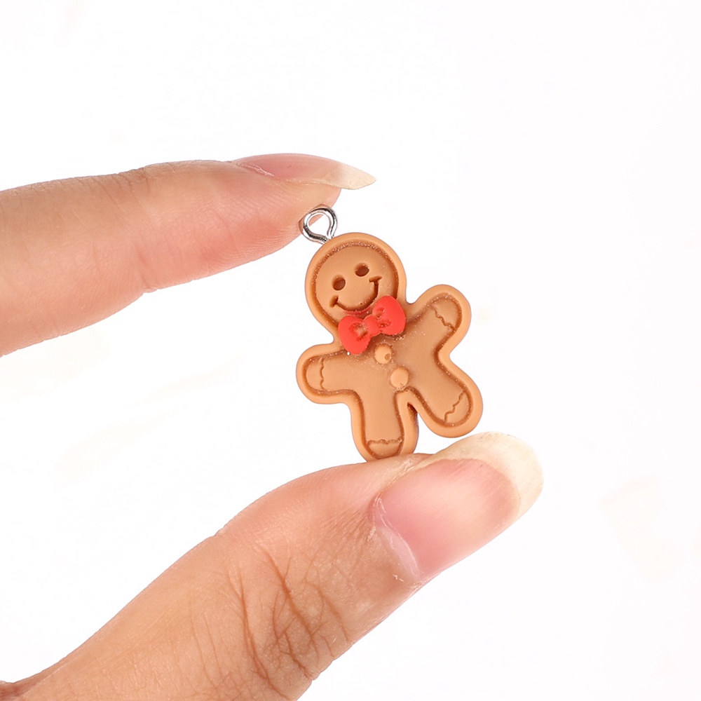 10pcs Liontin Resin Desain Santa Gingerbread Man / Pohon Natal / Snowman Handmade DIY Untuk Membuat Perhiasan