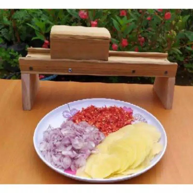 Alat Perajang Bawang Merah / putih alat iris bawang / pengiris bawang