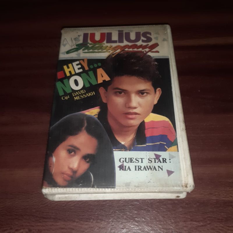 Kaset JULIUS SITANGGANG - Hey Nona - Ria Irawan