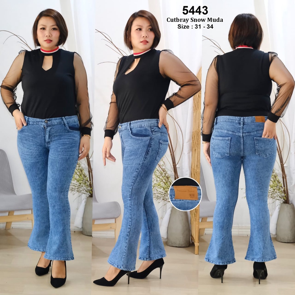 Celana Panjang Jeans Wanita Cutbray 27 28 29 30 31 32 33 34 35 36 37 38 Bisa Bayar Ditempat(COD)