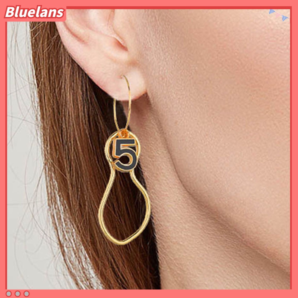 Anting Hoop Panjang Menjuntai Bentuk Kotak Lebah Cherry Rose Model Hollow Untuk Wanita