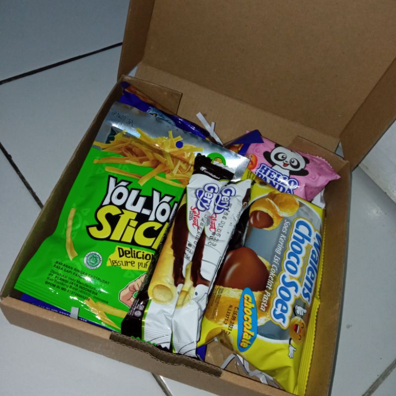 

GIFT BOX / SNACK BOX /HAMPERS SNACK MURAH